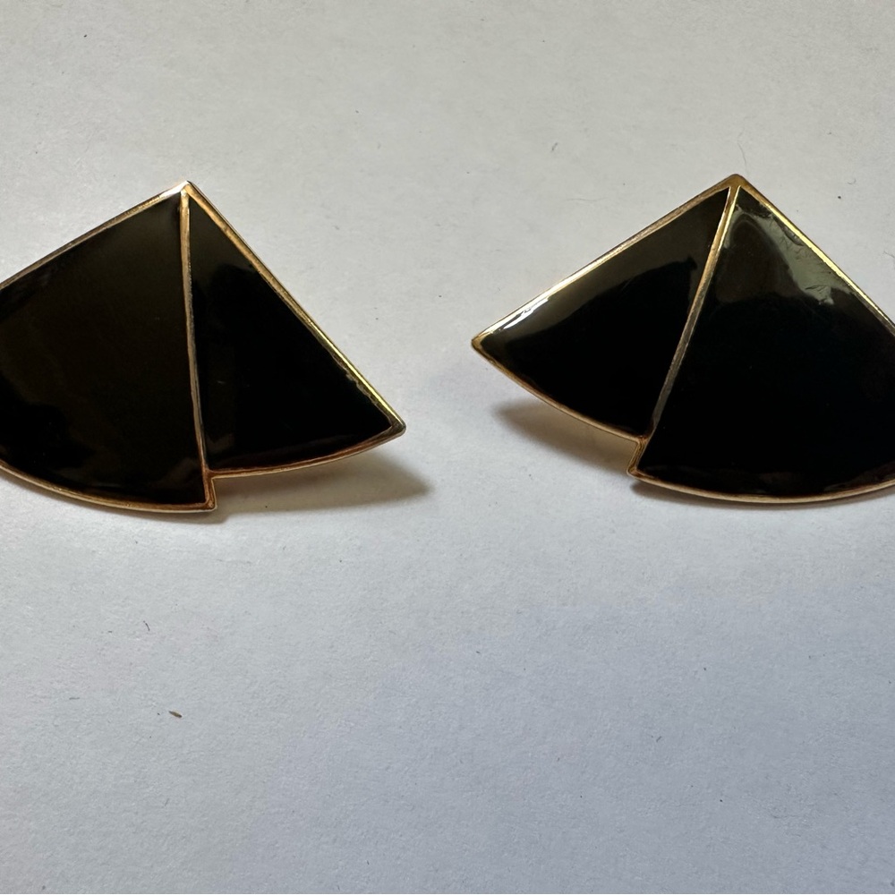 Elegant Vintage 70’s Black and Gold Geometric Earrings